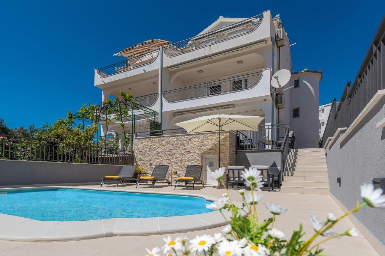 Villa Seaview With Pool - Apartment Cotton Trogir Zewnętrze zdjęcie